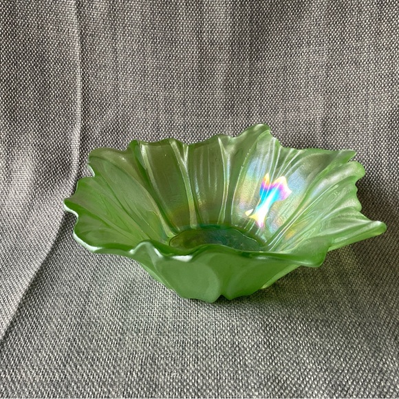 Akcam Floral Glass Bowl Green Frosted Iridescent Turkish Art Glass Handmade - Picture 4 of 13